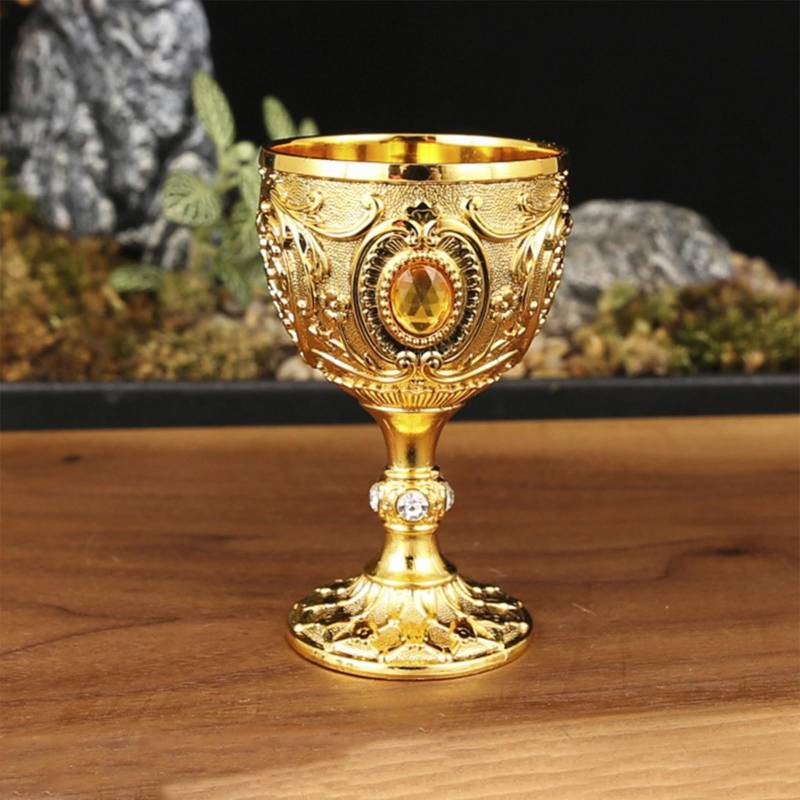 Home Retro Metall Weinglas Whiskyglas 30ML gold Home Retro Metall Weinglas Whiskyglas 30ML gold von Joom DACH