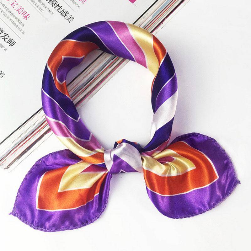 Hotel Seidenschal Damen Druck Wickeltuch Halstuch 50*50cm Retro Damen Schal Foulard Quadratisch style 34 von Joom DACH