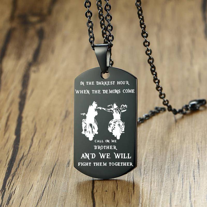 In der dunkelsten Stunde, wenn Dämonen kommen, Brüder-Erkennungsmarken für Männer, Edelstahl-Anhänger, BFF-Halsketten, brüderliches Geschenk von Joom DACH