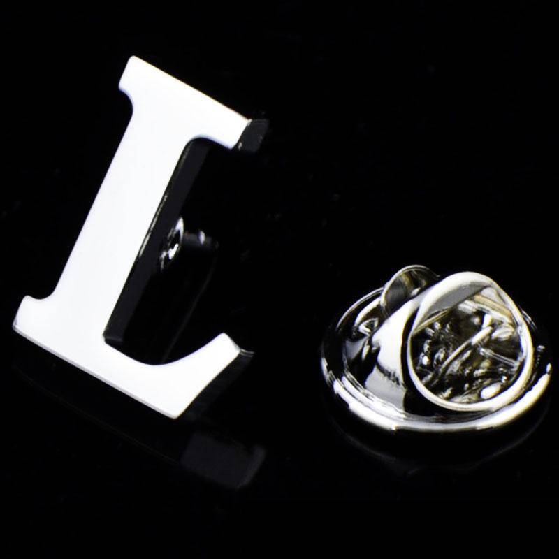 Initiale A bis Z 26 Buchstaben Pin Silber Farbe Mode Englisch Symbol Design Herren Anzug Kragen Revers Brosche Pin Party Schmuck von Joom DACH