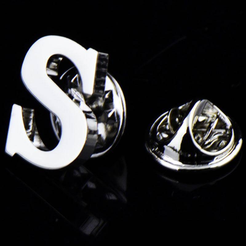 Initiale A bis Z 26 Buchstaben Pin Silber Farbe Mode Englisch Symbol Design Herren Anzug Kragen Revers Brosche Pin Party Schmuck von Joom DACH
