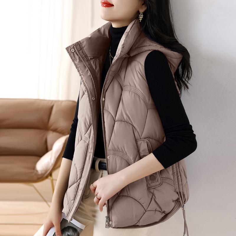 Jacke Daunenweste Damen Herbst und Winter Stehkragen Weste mit Kapuze im koreanischen Stil Daunenweste Gepolsterte ärmellose Parka L kamelfarben Jacke Daunenweste Damen Herbst und Winter Stehkragen Weste mit Kapuze im koreanischen Stil Daunenweste Gepolsterte ärmellose Parka L kamelfarben von Joom DACH