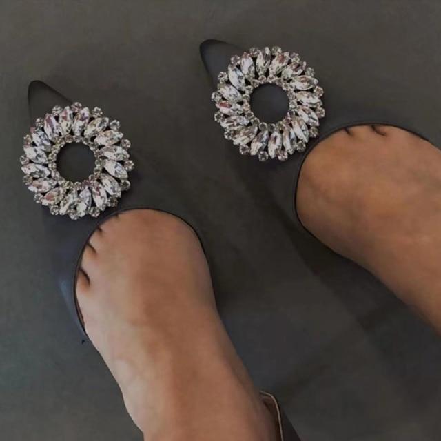 Jahr Seidensatin Strass High Heel Schuhe Damen Herbst Und Winter Neu Mittelhoch Spitzschuh Flachmaul Edle Schuhe 41 von Joom DACH