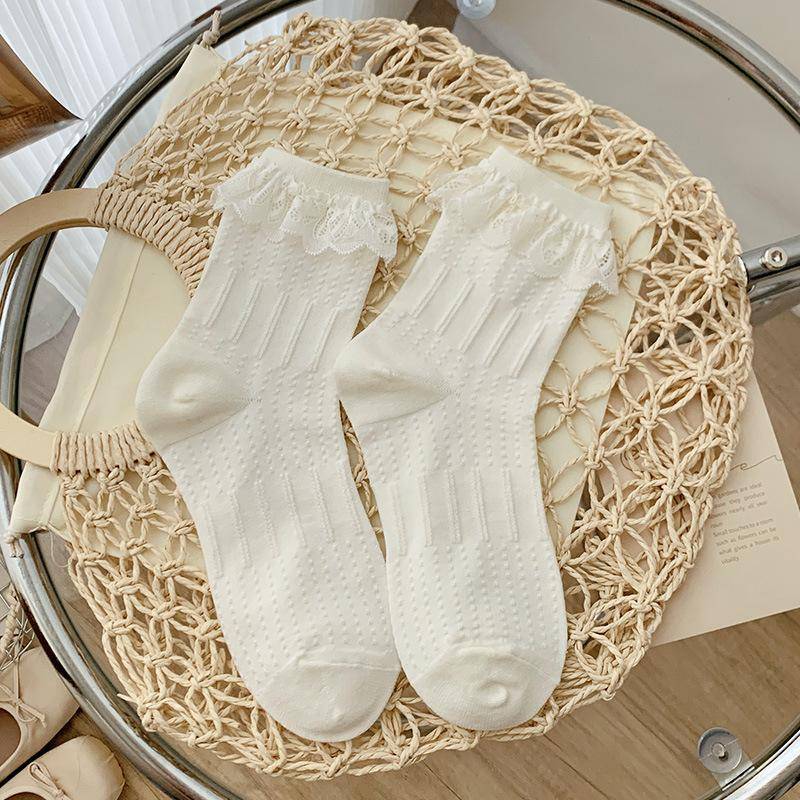 Japanische Kawaii süße weiße Socken JK Spitze Rüschen Rüschen Socken Frauen einfarbig süße Mädchen Studenten Lolita Stil Spitze Crew Socken von Joom DACH