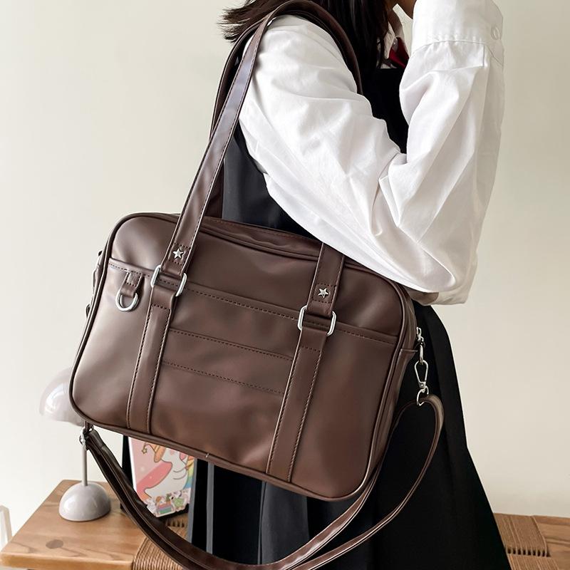 Japanische Preppy Style Umhängetasche Damen PU Leder JK Uniform Tasche Mädchen Handtaschen Reine Farbe Umhängetaschen Itabag Tote Bolso dunkelbraune von Joom DACH