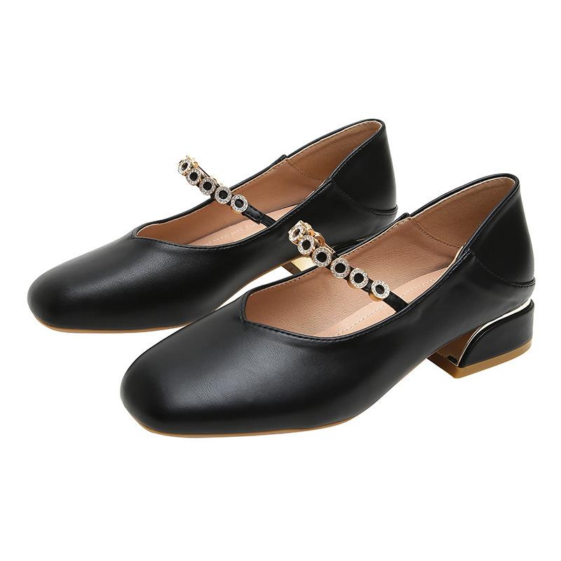 Japanische kleine Lederschuhe für Damen, schlichter und duftender Stil, quadratische Zehenpartie, Mary Jane-Damenschuhe, dicker Absatz, Ein-Wort-Gürtel, Einzelschuhe für Damen 33 von Joom DACH