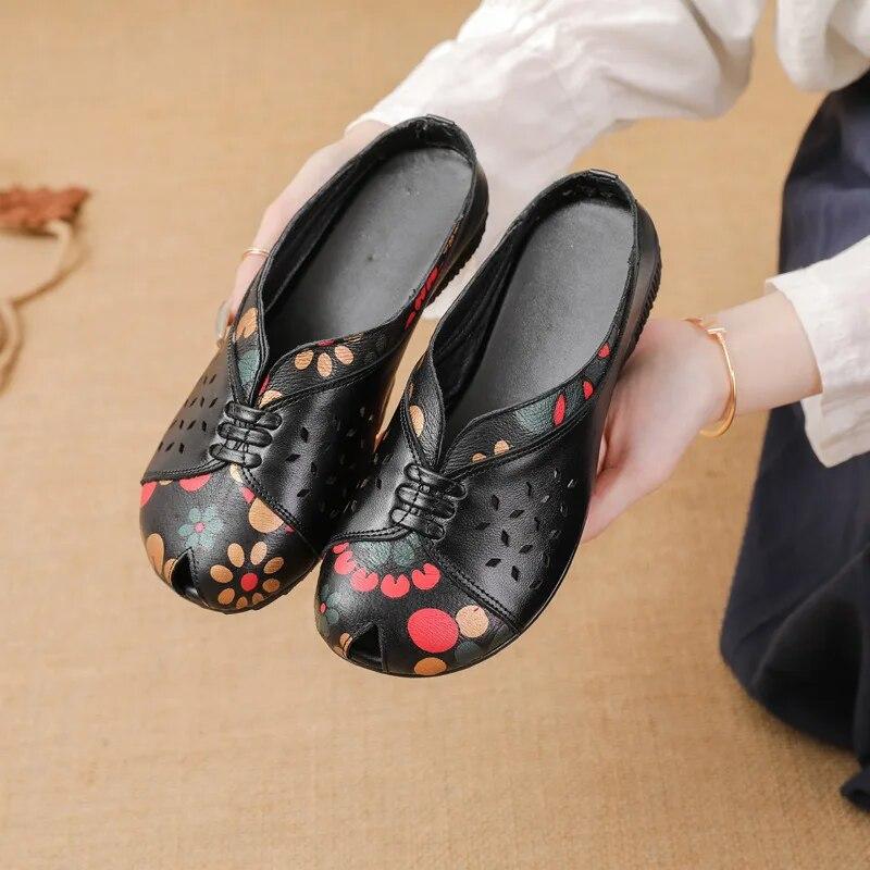 Johnature Ethno-Stil bedruckte Outdoor-Slides aus echtem Leder für Damen, vielseitige handgefertigte Hausschuhe mit niedrigem Absatz 40 schwarz von Joom DACH