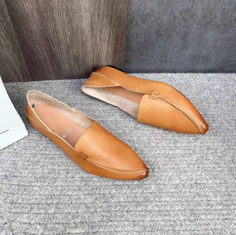 Johnature Retro-Damen-Slipper aus echtem Leder mit spitzer Zehenpartie, handgefertigt, flach, weiche Sohle, einfarbig, Slip-on-Schuhe 38 kamelfarben Johnature Retro-Damen-Slipper aus echtem Leder mit spitzer Zehenpartie, handgefertigt, flach, weiche Sohle, einfarbig, Slip-on-Schuhe 38 kamelfarben von Joom DACH