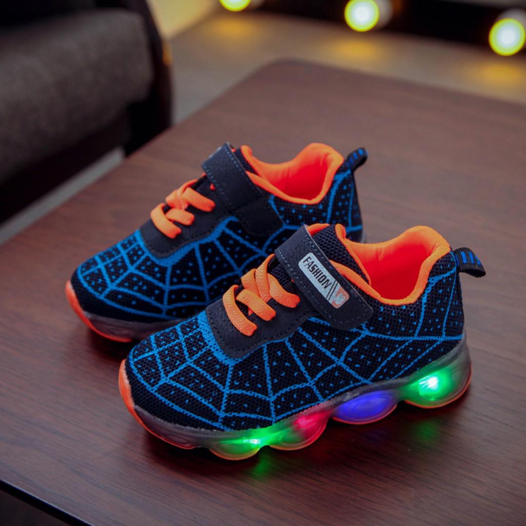 Jungen Sneaker Mädchen Kinder Led Schuhe Mit Lichter Sneaker 2020 Frühling Herbst Schuhe Kinder Kleinkind Baby Mädchen Schuhe 36 blau von Joom DACH