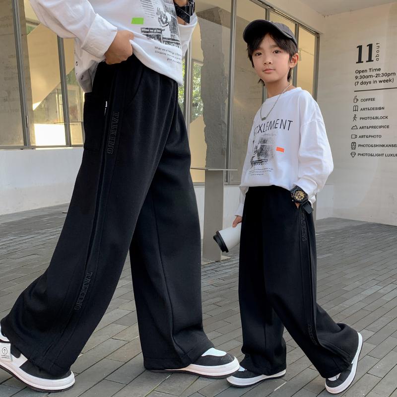 Jungenhosen Frühling und Herbst Sweatpants Neuer Stil Große Jungen Locker Lässige Sporthose Kinder Weitbeinige Gerade Hose 170 schwarz von Joom DACH