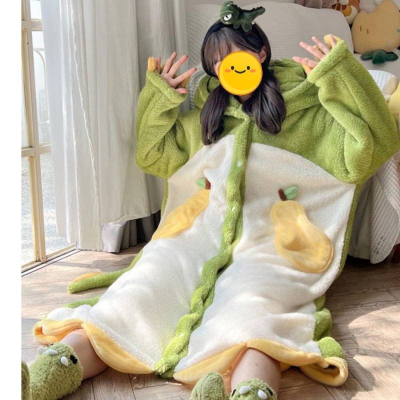 Kawaii Flanell Winter Kimono Pyjamas Erdbeere Niedliche Homewear Damen Pyjamas Warmer Bademantel Cartoon Kapuzenmantel 2XL von Joom DACH