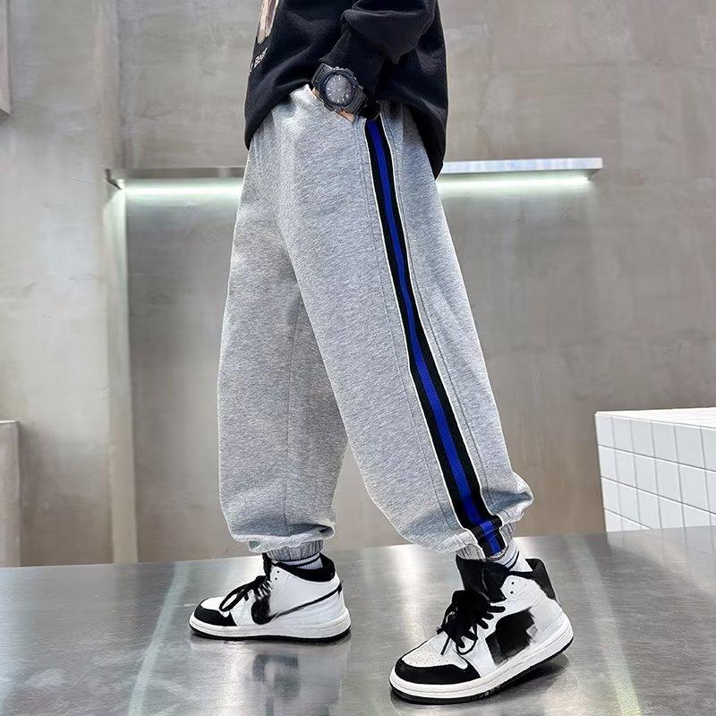 Kinder Casual Jogginghose Jungen und Mädchen Herbst und Winter neues Design Sinn für bunt gestreifte Hose gerade Hose mit weitem Bein 170 hellgrau von Joom DACH