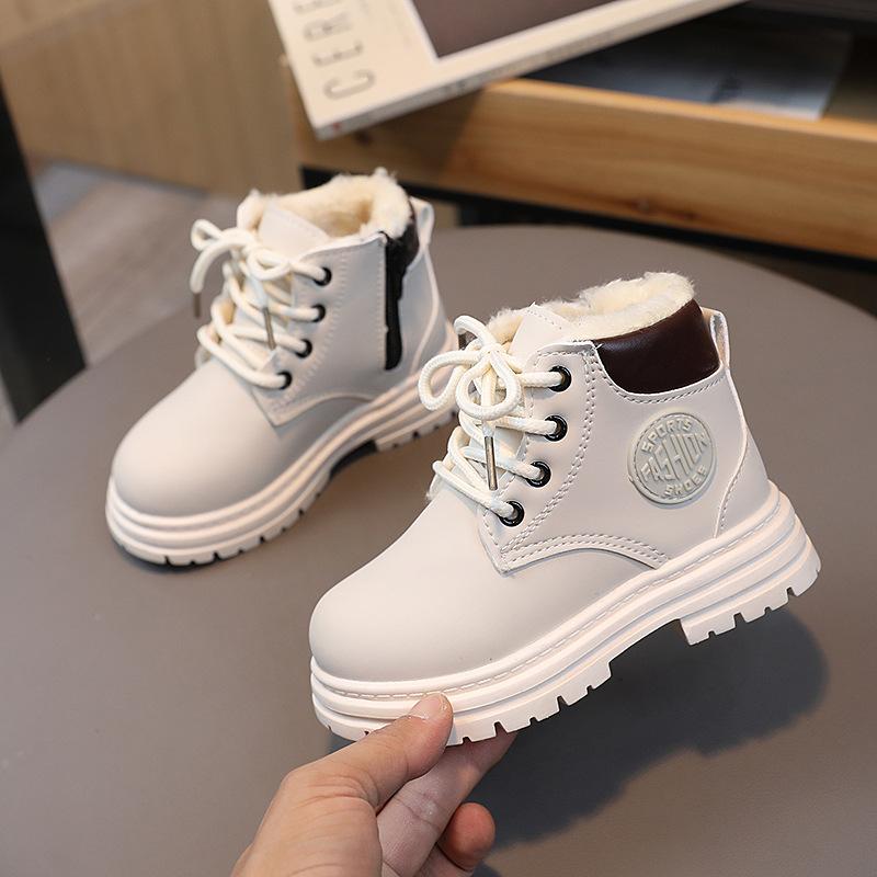 Kinder Martin Stiefel Winter Samt Verdickte Jungen und Mädchen Warme Baumwollstiefel Mittlere und Ältere Kinder Rutschfeste Kurze Stiefel Babystiefel 26 weiß von Joom DACH