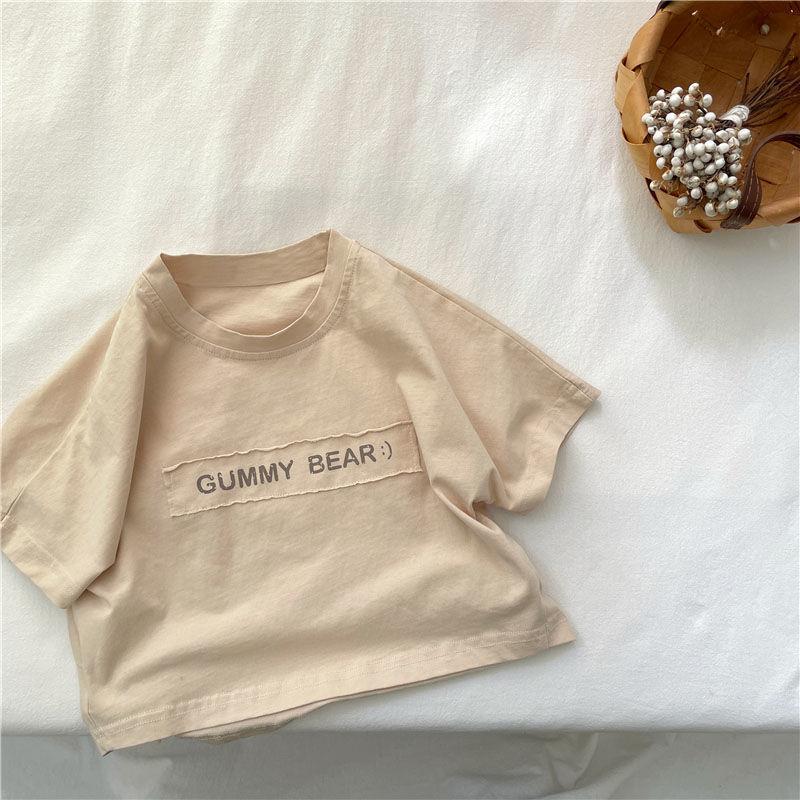 Kinder-T-Shirt aus reiner Baumwolle für den Sommer, kurzärmelig, locker, koreanischer Buchstaben-Patch, für Jungen und Mädchen, Baby, lässige Oberteile 120cm von Joom DACH