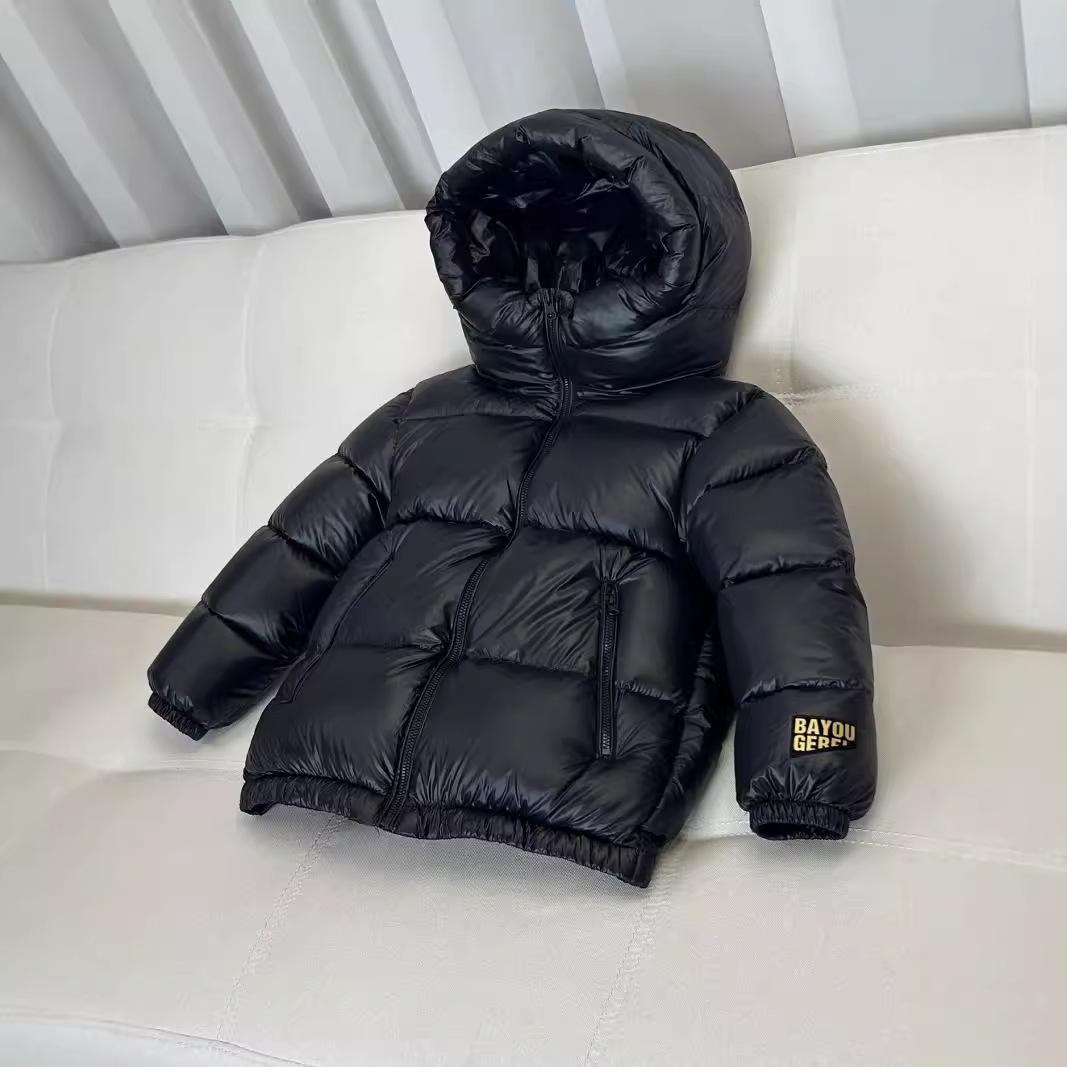Kinder Winter Schwarz Gold Dicker Kapuzenmantel - Warme Kurze Jacke für Jungen & Mädchen 150 schwarz von Joom DACH