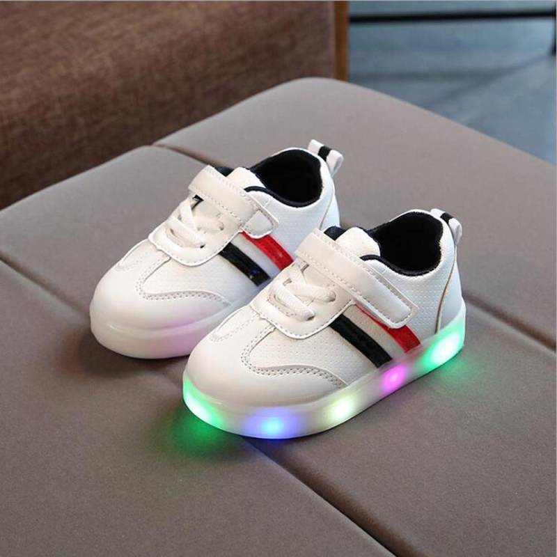Kinderschuhe Kleinkind Kinder Kinder Baby Gestreifte Schuhe LED leuchten leuchtende Turnschuhe 28 schwarz von Joom DACH