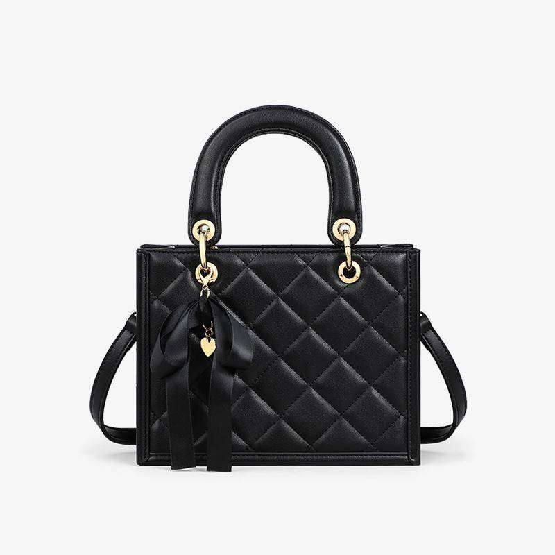 Kleine Dufttasche Frühling/Sommer Kette Umhängetasche Mädchen Geburtstag Leichte Luxus Umhängetasche Damentasche von Joom DACH