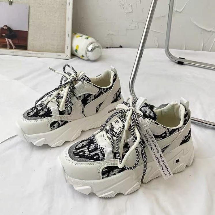 Kleine Füße Papa Schuhe Damen Neu Bedruckter Dicke Sohle Sneaker Mode All-Matching Damenschuhe 40 schwarz von Joom DACH