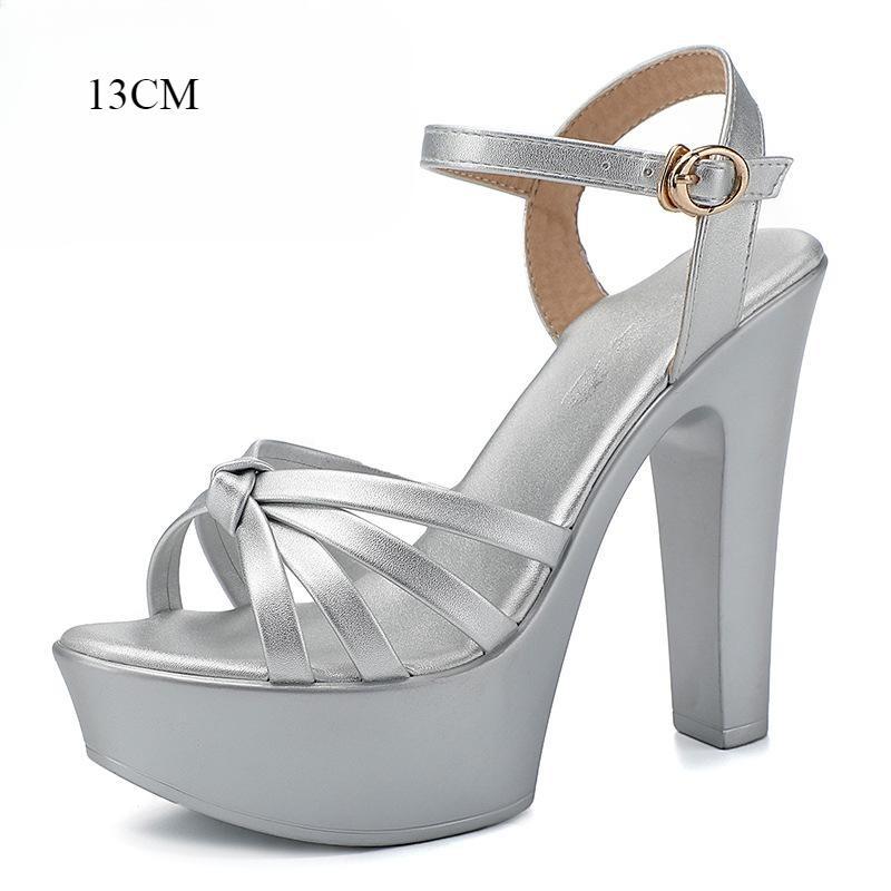 Kleine Größe 32-43 Weiß Silber Hochzeitsschuhe Damen High Heels Sommer 8 11 13cm Dicke Plateau-Sandalen für Büro Party Model 33 von Joom DACH