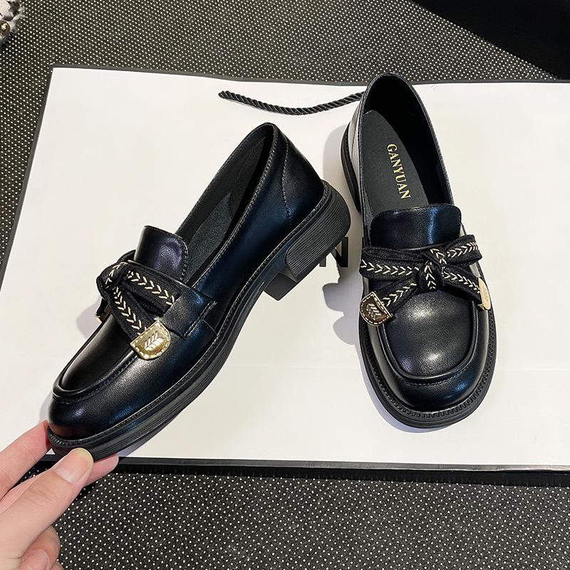 Kleine Lederschuhe Damen Frühling Echtes Leder Britischer Stil Schleife Dicker Absatz Japanische Slip-On Damenschuhe 40 von Joom DACH