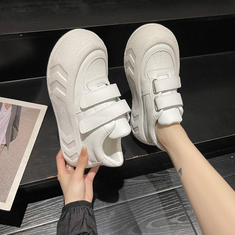 Kleine weiße Schuhe mit Klettverschluss für Damen, Brotschuhe mit großen Zehen, hässliche süße Plateauschuhe mit dicker Sohle, leichte Sportschuhe für Damen 38 von Joom DACH