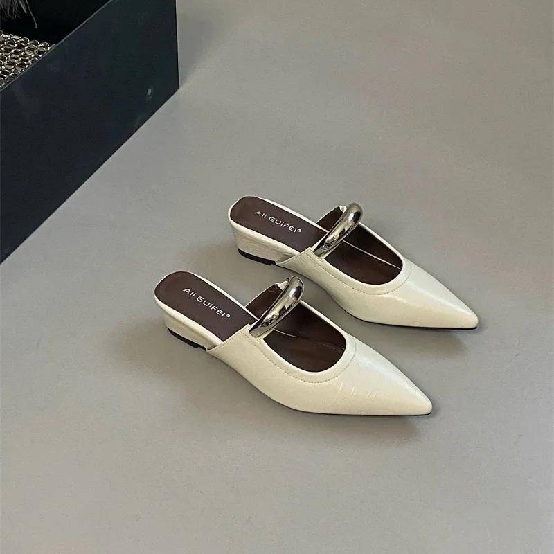 Klobige Slipper mit spitzer Zehenpartie Damen Metallschnalle Retro Pantoletten Damen Bequem Mode Niedriger Absatz Sandalen Designer Mules Pumps Damen 38 apricot von Joom DACH