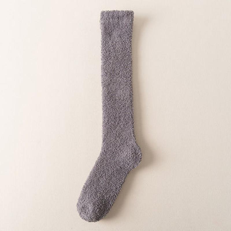 Kniestrümpfe aus Korallenfleece für Damen, gemütliche, verdickte Schlafsocken aus Plüsch im japanischen Stil, warme Wadensocken für den Winter One-size dunkelgraue von Joom DACH