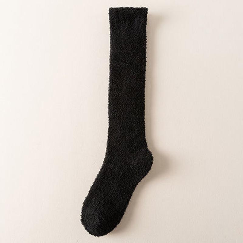 Kniestrümpfe aus Korallenfleece für Damen, gemütliche, verdickte Schlafsocken aus Plüsch im japanischen Stil, warme Wadensocken für den Winter One-size schwarz von Joom DACH