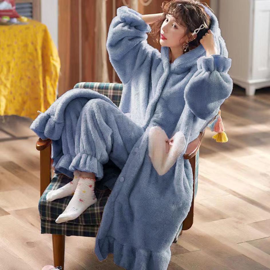 Korallensamt-Nachthemd für Damen, Herbst und Winter, lange, verdickte Plüsch-Hauskleidung, schöner Flanell-Pyjama, zweiteiliger Damen-Anzug L von Joom DACH