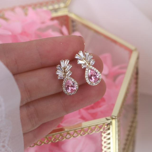 Korea Neues Design Modeschmuck 14K Echte Vergoldung AAA Rosa Zirkon Blatt Ohrringe Elegant Süß Damen Hochzeitsaccessoires weiß von Joom DACH