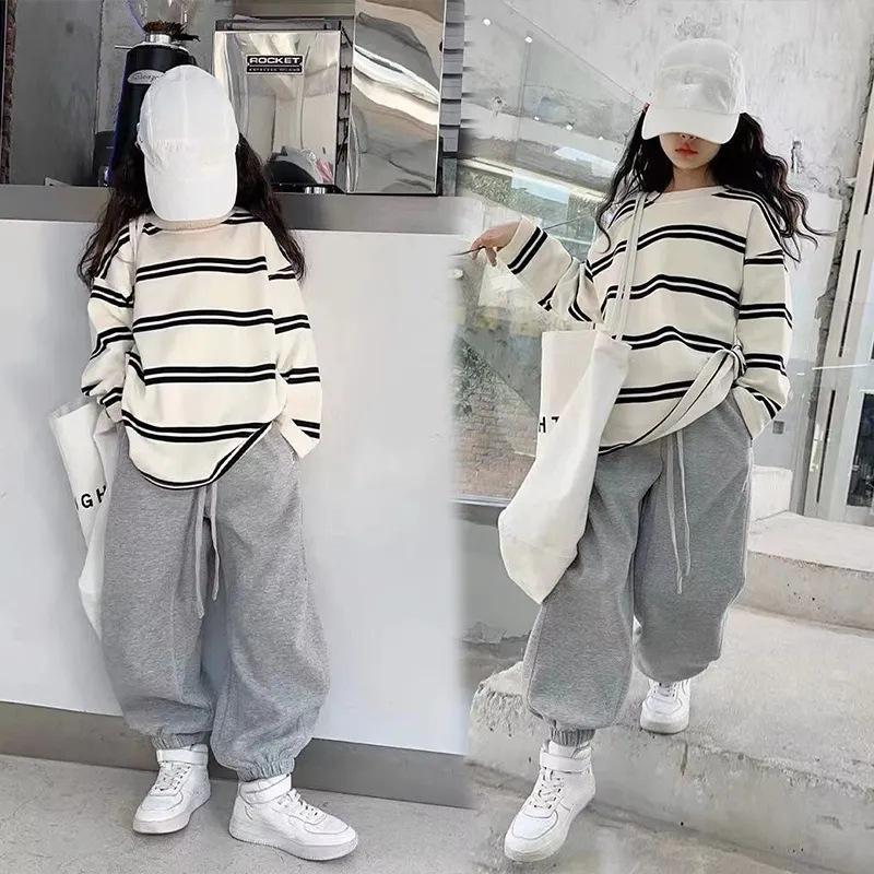 Korea Stil Einfache Kinderkleidung Mädchen 2-teiliges Set Kleidung Langarm Gestreift+Lockere Hose Outfits für Teenager Mädchen 6 8 10 12 14J 150 grau von Joom DACH