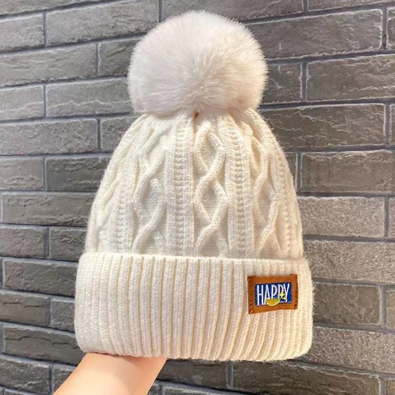 Koreanische Gestrickte Kalte Hüte Faux Pelz Stickerei Brief Beanie Weibliche Weiche Einfarbig Häkeln Kappe Winter Plus Samt Warme Wolle hut weiß von Joom DACH