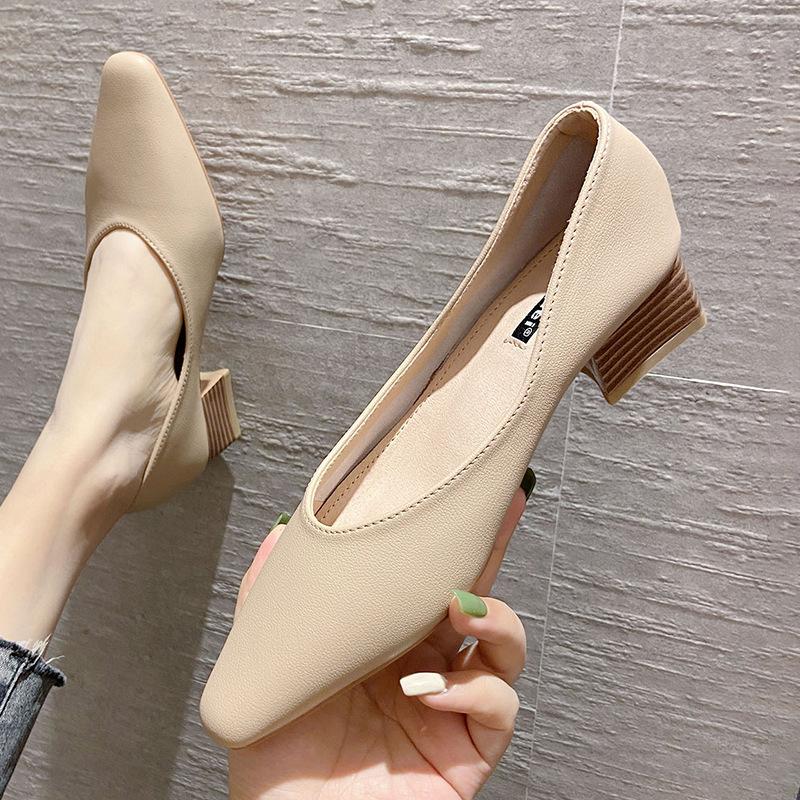 Koreanische Version Slip-on Leder Slipper Damen Neue Square Toe Blockabsatz Einzelschuhe Fairy Style 37 von Joom DACH
