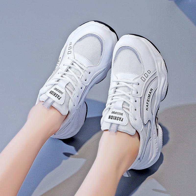 Koreanische Version von Papa Schuhe Frauen Herbst Neue Laufschuhe Atmungsaktiv Student Sport Erhöht 40 weiß von Joom DACH