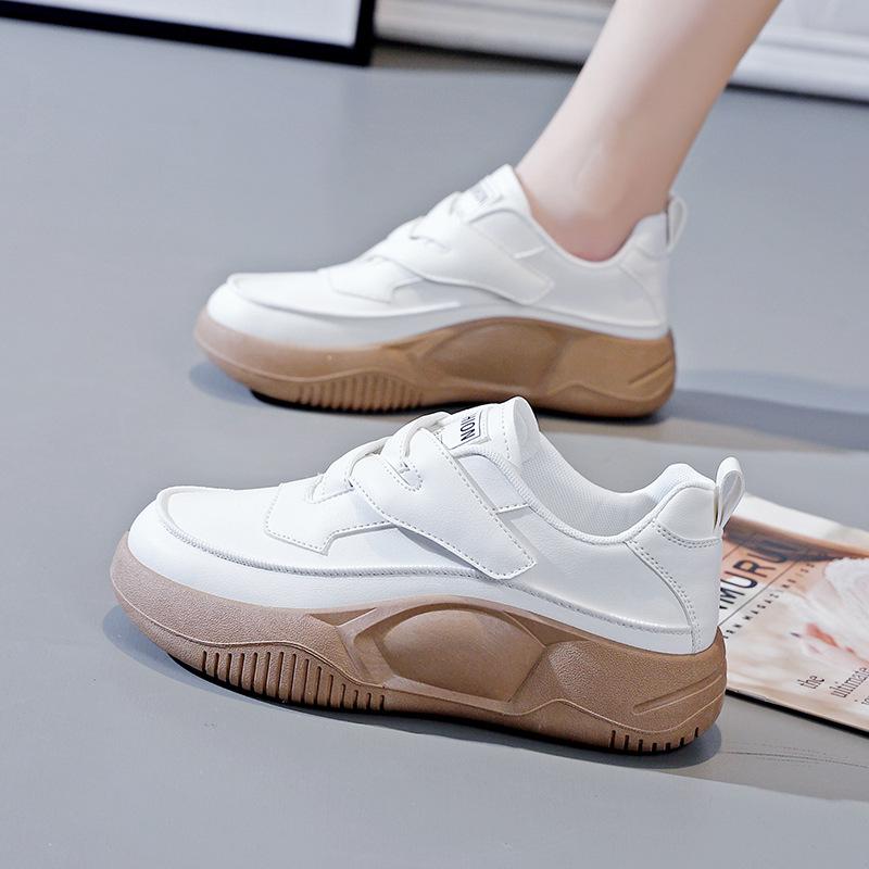 Koreanische Version von kleinen weißen Schuhen Damen Frühling Neue Studenten Allround-Plateau-Sneaker Flachboden-Freizeitschuhe Damen 39 von Joom DACH