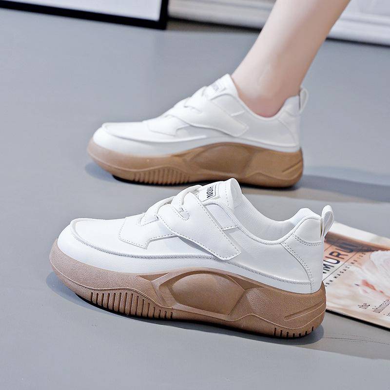 Koreanische Version von kleinen weißen Schuhen Damen Frühling Neue Studenten Allround-Plateau-Sneaker Flachboden-Freizeitschuhe Damen 39 von Joom DACH