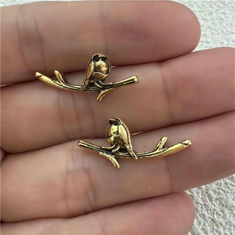 Kreative Niedliche Fliegende Vogel Ohrstecker Mode Bunte Malerei Öl Tier Vogel Ohrringe Frauen Ehering Ornamente gold von Joom DACH