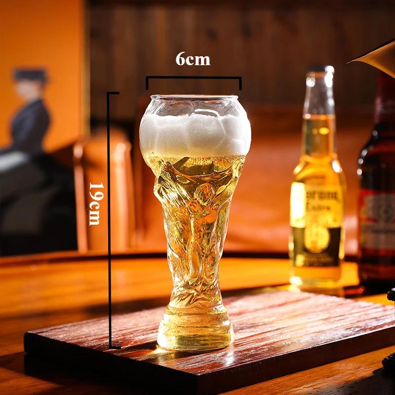 Kreatives Fußball-Weltmeisterschaft Bierglas – 450ml/600ml/800ml Hercules-Krug für Fußballfans, Kristall-Weinglas mit Fußball-Thema 450ML von Joom DACH