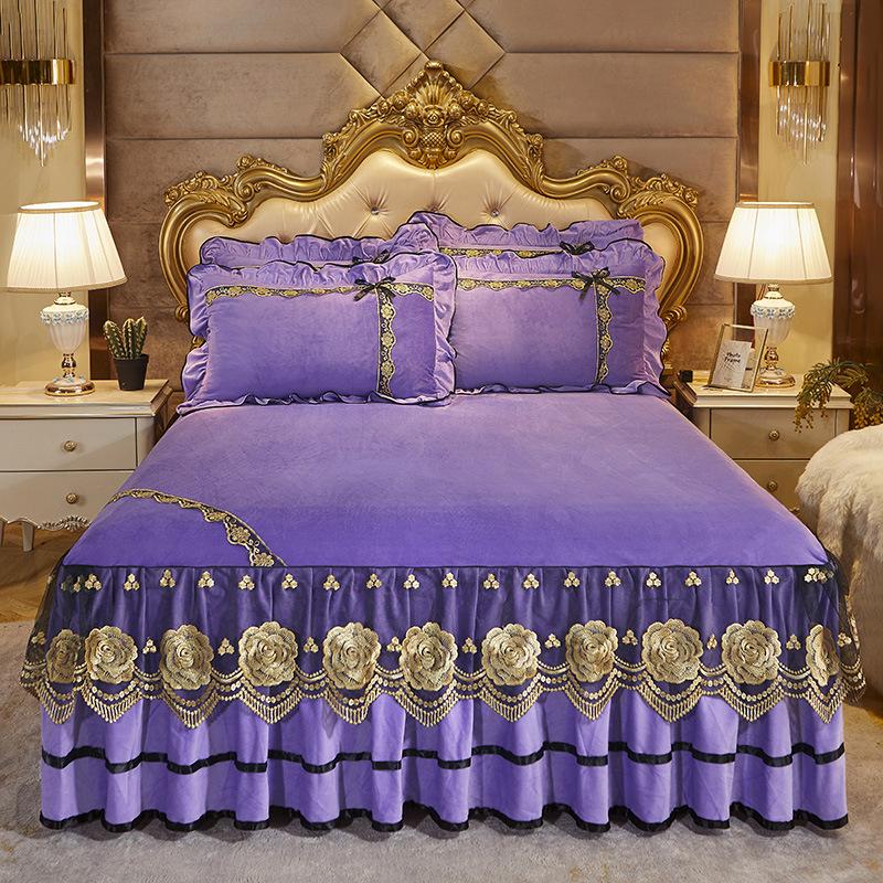 Kristall-Samt-Spitzen-Bettrock, einteiliger Thermo-Flanell-Matratzenbezug, Flanell-Korallen-Samt-Tagesdecke, dreiteiliges Bettwäsche-Set 180*200cm 3pcs von Joom DACH