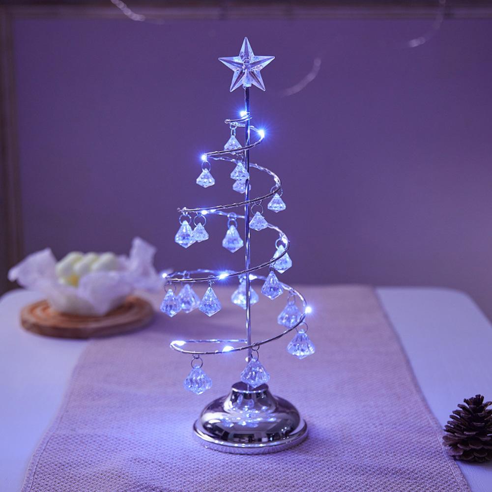 Kristall Weihnachtsbaum Nachtlicht Weihnachtsgeschenk Ornament Tischlampe Kristall Schreibtischdeko Licht Schlafzimmer Wohnzimmer Weihnachtslichter L silber von Joom DACH