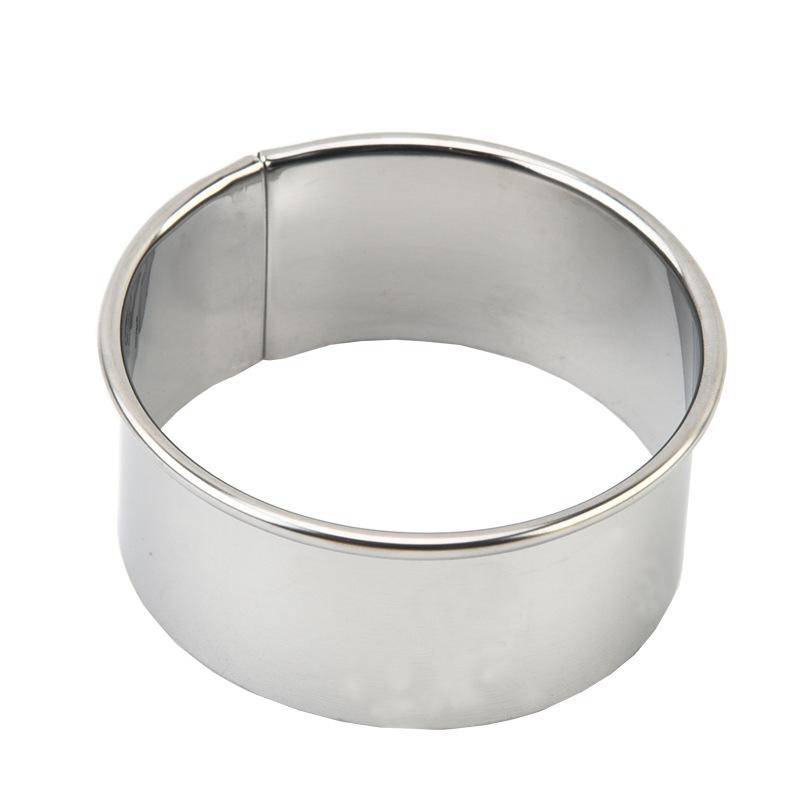 Kuchen- und Keksform-Set aus Edelstahl: Runder Mousse-Ring, Knödelausstecher, Donutform zum Backen von Joom DACH