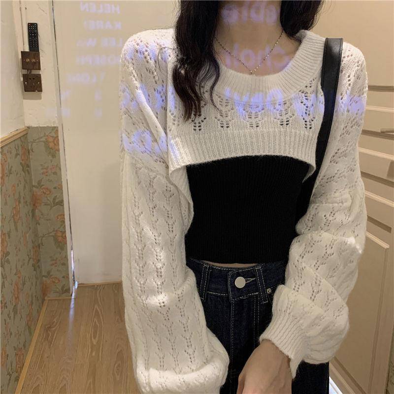 Kurzer Abschnitt Hohlstrickpullover Damen Herbst und Winter Set Lockere Oberteile Gestrickte Camisole Weste Zweiteilig L von Joom DACH