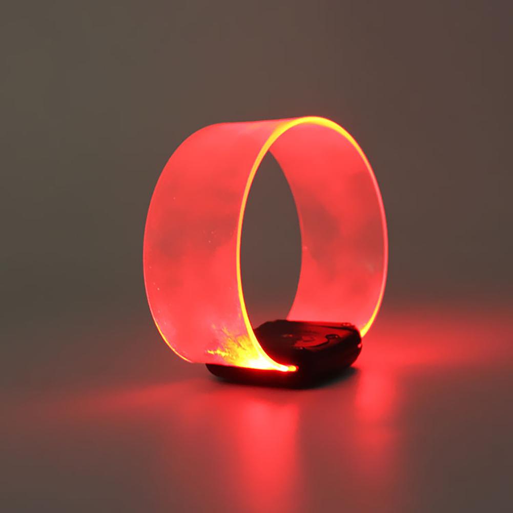 LED-Batterie-Licht emittierendes Armband, Handring, Tanz, KTV, Nachtlicht, Jubel-Requisiten, leuchtendes Armband, Halloween-Leucht-Requisiten rot LED-Batterie-Licht emittierendes Armband, Handring, Tanz, KTV, Nachtlicht, Jubel-Requisiten, leuchtendes Armband, Halloween-Leucht-Requisiten rot von Joom DACH