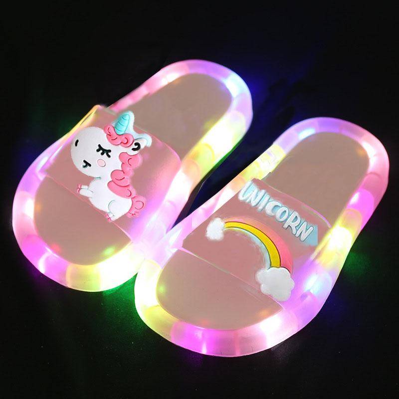LED Kinder Hausschuhe Baby Sandalen Kinder Schuhe für Mädchen Jungen Leuchtende Schuhe Kleinkind Mädchen Hausschuhe Kinder Einhorn 34/35# von Joom DACH