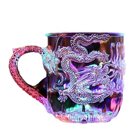 LED-blinkender Farbwechsel, wasseraktiviert, leuchtender Drachen-Bier-Whisky-Becher von Joom DACH