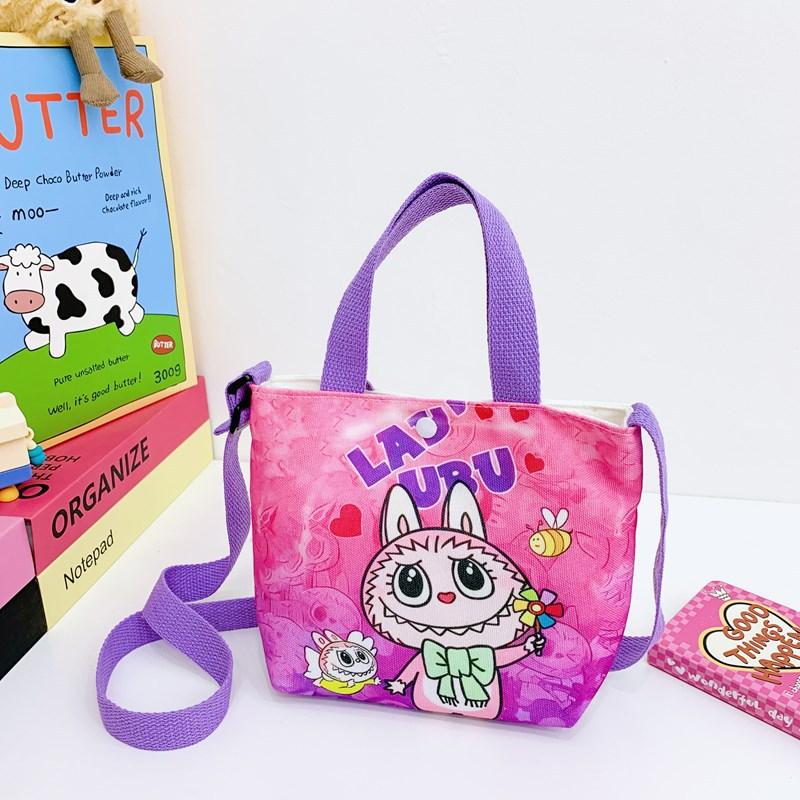Labubu Neue Cartoon Canvas Einkaufstasche Umhängetasche Niedliche Kleine Mädchen Handtasche Tasche Reise Freizeit Handtasche hellrosa von Joom DACH
