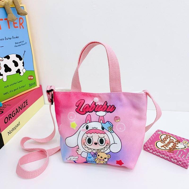 Labubu Neue Cartoon Canvas Einkaufstasche Umhängetasche Niedliche Kleine Mädchen Handtasche Tasche Reise Freizeit Handtasche rosa von Joom DACH