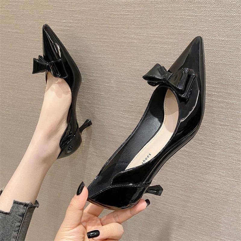 Lackleder Mittelhoher Absatz Damenschuhe im koreanischen Stil mit Schleife und spitzer Zehenpartie Stiletto Einzelschuhe Damen High Heels im Feenstil 40 von Joom DACH