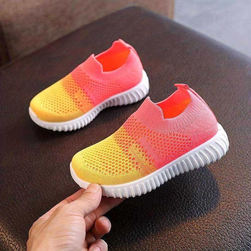 Lässige, atmungsaktive, gewebte Sneakers für Jungen, Mädchen und Kinder, leichte, rutschfeste Slip-On-Sneaker mit niedrigem Oberteil für drinnen und draußen, Frühling und Herbst 33 gelb Lässige, atmungsaktive, gewebte Sneakers für Jungen, Mädchen und Kinder, leichte, rutschfeste Slip-On-Sneaker mit niedrigem Oberteil für drinnen und draußen, Frühling und Herbst 33 gelb von Joom DACH