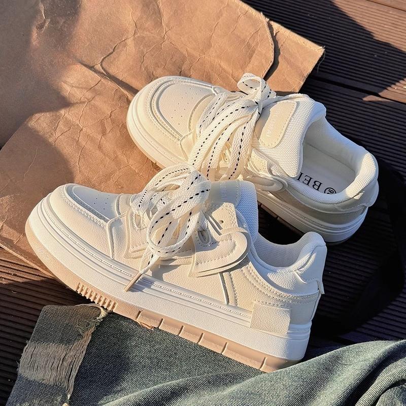 Lässige Board-Schuhe Damen Kleine Weiße Schuhe Frühling und Herbst Neue Plateauschuhe Vielseitige Nischen-Sportschuhe 40 von Joom DACH